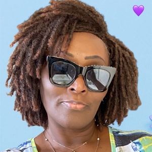 Meet your Posher, Joy